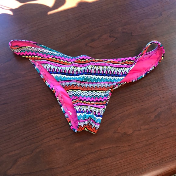 Xhilaration Other - Xhilaration bathing suit bottoms